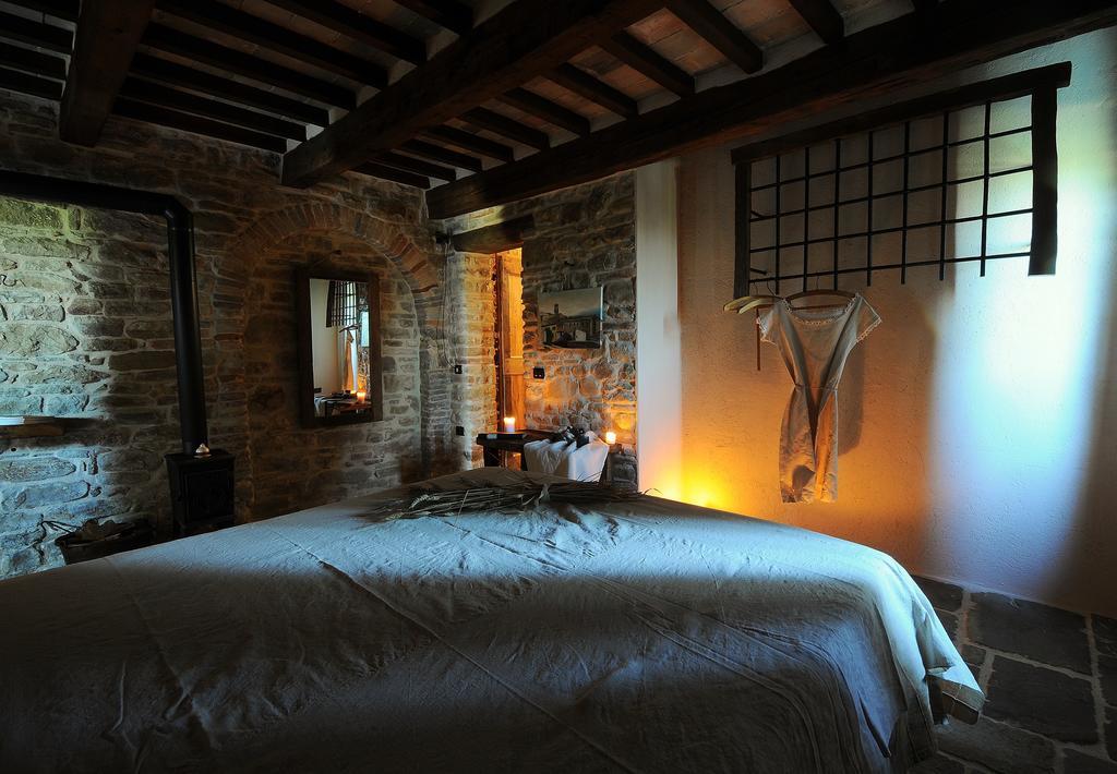 Hostal Il Capuccio San Lorenzo in Campo Habitación foto