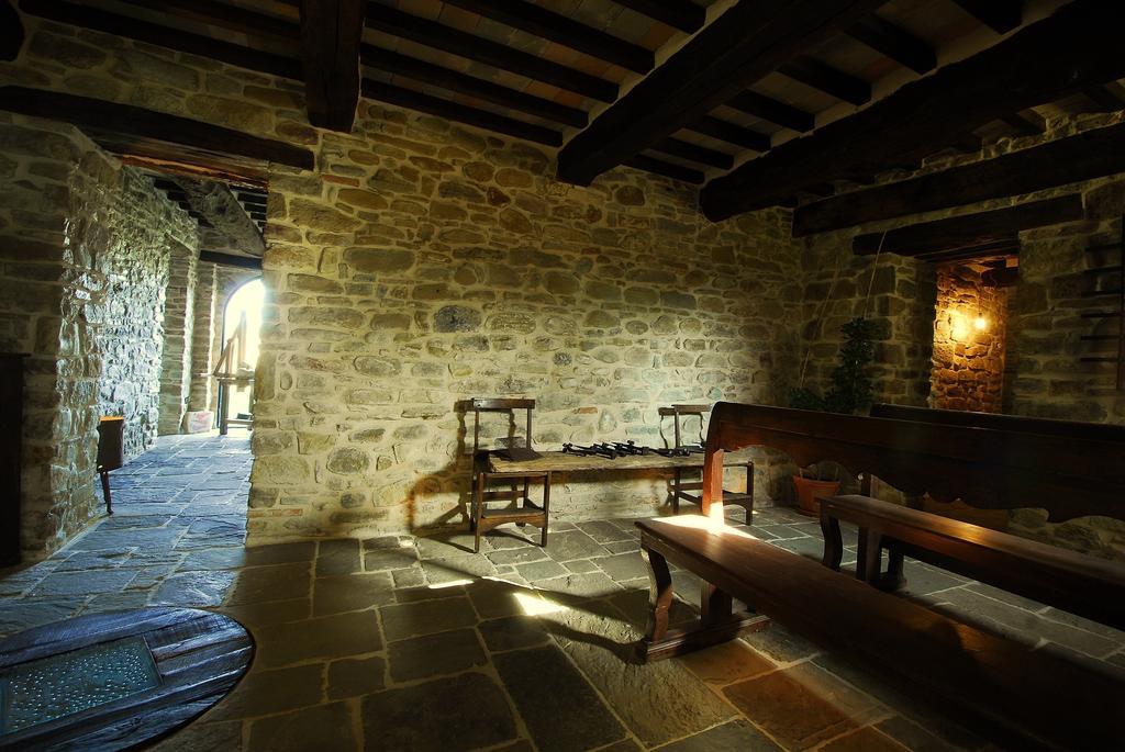 Hostal Il Capuccio San Lorenzo in Campo Exterior foto