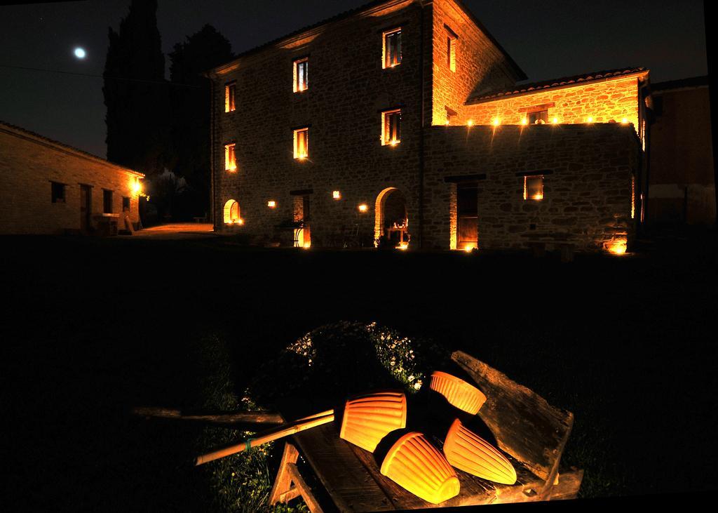 Hostal Il Capuccio San Lorenzo in Campo Exterior foto