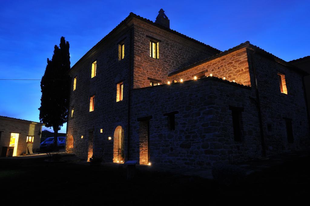 Hostal Il Capuccio San Lorenzo in Campo Exterior foto
